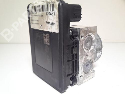 Used ABS pump AUDI A3 Sportback (8VA, 8VF) S3 quattro (300 hp) 9002226