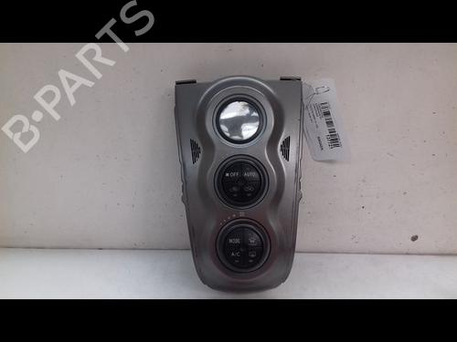 Used Climate control TOYOTA YARIS (_P9_) 1.33 VVT-i (NSP90_, NSP90R) (99 hp) 14956418