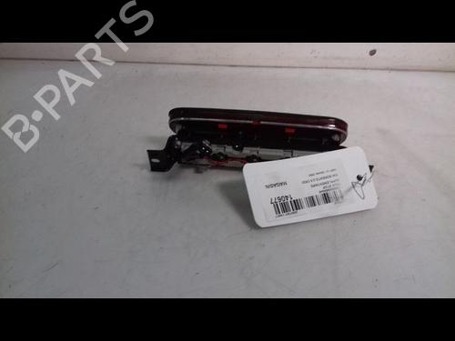 Used Third brake light KIA SORENTO I (JC) 2.5 CRDi 4WD (140 hp) 15077266