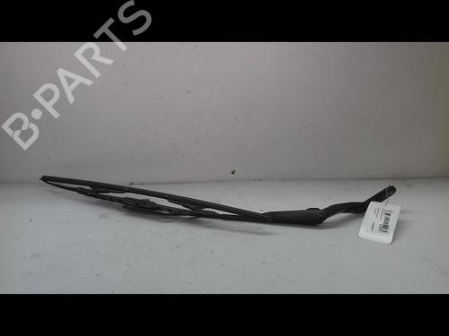 Used Front windshield wiper arm PEUGEOT 106 II (1A_, 1C_) 1.1 i (60 hp) 23153739