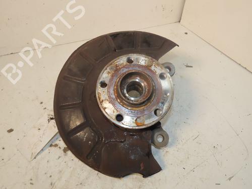 Used Right front steering knuckle VW TIGUAN (5N_) 2.0 TDI (110 hp) 32486717