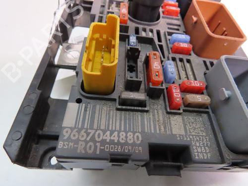 Fuse box CITROËN C4 Picasso I MPV (UD_) | BP23149201E1