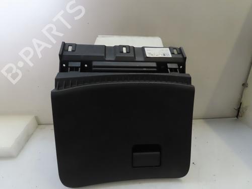 Used Glove box NISSAN JUKE (F15) 1.5 dCi (110 hp) 20128446