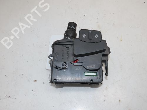 Used Steering column stalk RENAULT KANGOO / GRAND KANGOO II (KW0/1_) 1.5 dCi (106 hp) 26227493