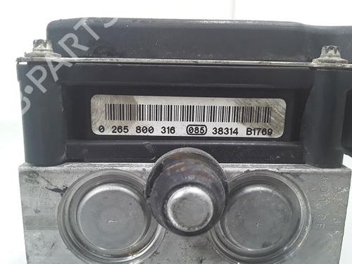 Used ABS pump RENAULT CLIO II (BB_, CB_) 1.5 dCi (B/CB07) (65 hp) 16781827