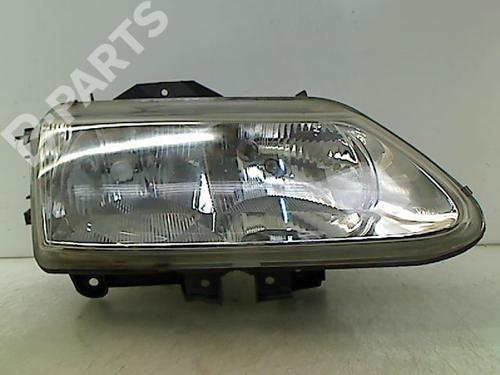 Used Right headlight RENAULT ESPACE III (JE0_) 2.2 dCi (JE0S) (115 hp) 8975682