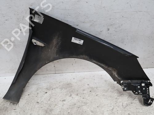 left-front-fenders-opel-astra-k-b16-2015-2016-2017-2018-2019-2020-2021-2022-36681375 main image