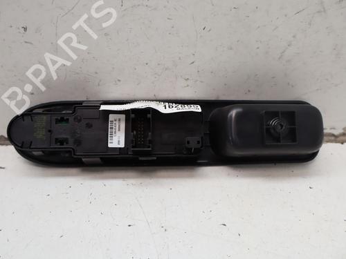 Used Left front window switch Left front window switch PEUGEOT 207 SW (WK_) 1.6 HDi (112 hp) 34573165 34573165
