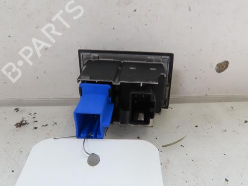 Used Warning switch VW GOLF VII Variant (BA5, BV5) 1.6 TDI (110 hp) 20162778