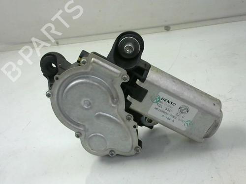 Used Rear wiper motor FIAT PANDA (169_) 1.2 (169AXF2A, 169AXF1A) (69 hp) 8977608