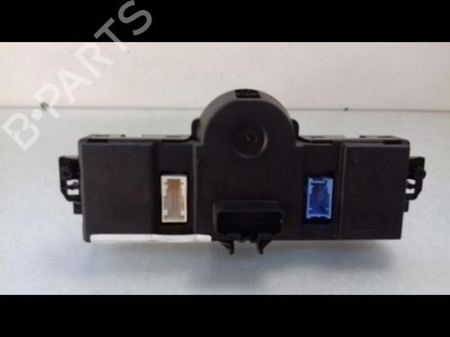 Used Climate control RENAULT MODUS / GRAND MODUS (F/JP0_) 1.5 dCi (FP0F, JP0F) (86 hp) 8988356