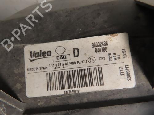 Used Right headlight CITROËN BERLINGO MULTISPACE (B9) 1.6 HDi 90 (92 hp) 32377766