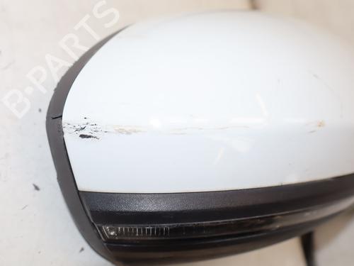 right-mirror-renault-megane-iv-hatchback-b9amn_-2015-33712307 main image