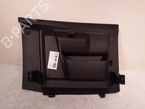 Handskerum PEUGEOT 2008 I (CU_) 1.2 THP 110 / PureTech 110 (110 hp) 8990793