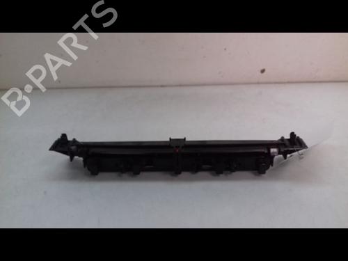 third-brake-light-peugeot-807-eb_-22-hdi-6350cs-2002-10907172 main image