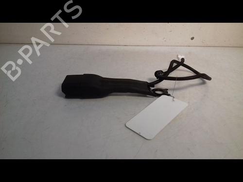 Used Seat buckle TOYOTA YARIS (_P21_, _PA1_, _PH1_) 1.5 Hybrid (MXPH11) (92 hp) 14892648
