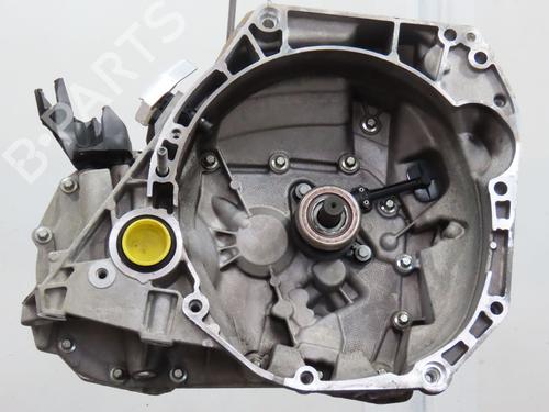 Gearbox DACIA SANDERO II TCe 90 (B8M1, B8MA, B8AC) | BP27728560M3 
