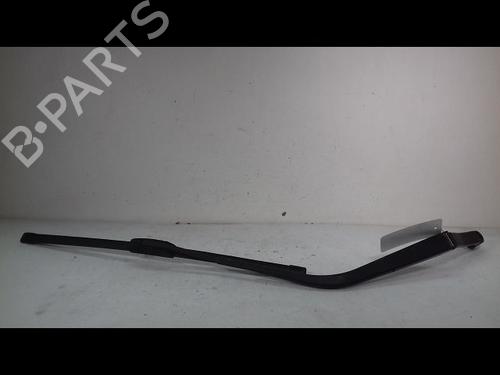 Used Front windshield wiper arm MITSUBISHI OUTLANDER II (CW_W) 2.0 DI-D (CW8W) (140 hp) 14894462