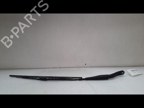 Used Front windshield wiper arm DACIA LOGAN MCV II 1.5 dCi (90 hp) 15237847