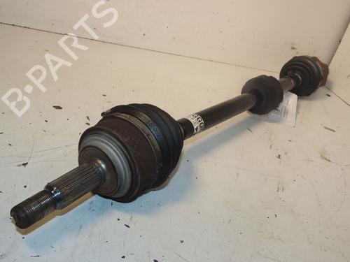 Used Right front driveshaft Right front driveshaft TOYOTA YARIS (_P9_) 1.4 D-4D (NLP90_, NLP90R) (90 hp) 33136917 33136917