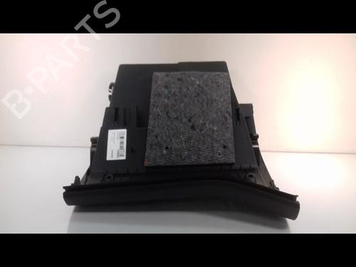 Used Glove box Glove box PEUGEOT 308 II (LB_, LP_, LW_, LH_, L3_) 1.6 HDi (92 hp) 9004123 9004123