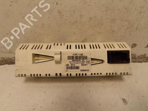 Used Display monitor PEUGEOT 607 (9D, 9U) 2.0 HDI (109 hp) 31077991