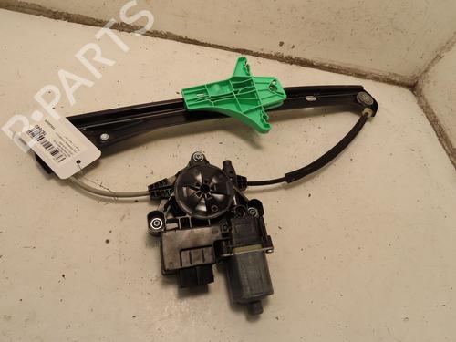 Elevalunas trasero derecho VW TIGUAN (AD1, AX1) 2.0 TDI (150 hp) 32308637