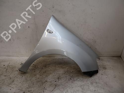 right-front-fenders-dacia-sandero-ii-2012-33835682 main image