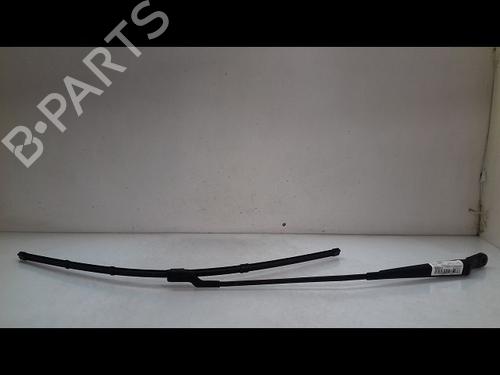 Used Front windshield wiper arm PEUGEOT 5008 (0U_, 0E_) 1.6 HDi (112 hp) 14894674