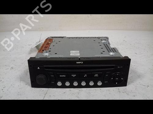 Used Radio Radio PEUGEOT 207 (WA_, WC_) 1.6 HDi (90 hp) 8990686 8990686