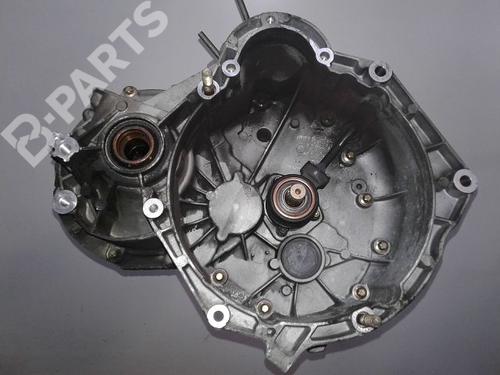 Used Gearbox FIAT STILO (192_) 1.9 JTD (192_XE1A) (115 hp) 8977248