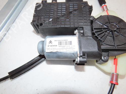 Używane Mechanizm podnoszenia szyby przedniej prawej CITROËN C4 Grand Picasso I (UA_) 1.6 HDi 110 (112 hp) 30952985