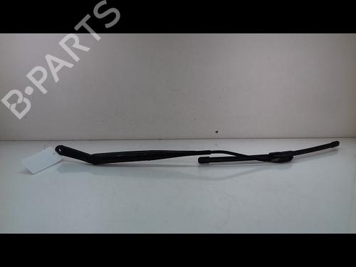 Front windshield wiper arm HYUNDAI SANTA FÉ I (SM) 2.0 CRDi 4x4 9831026040