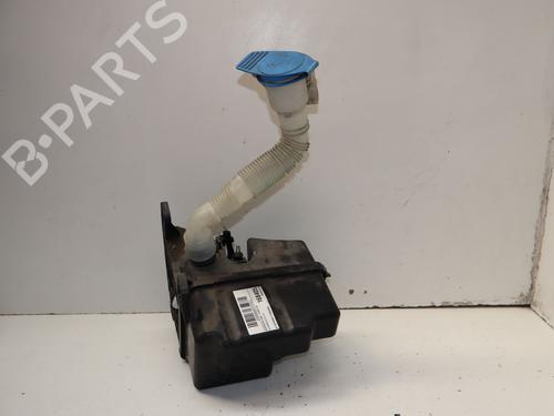 Used Windscreen washer tank Windscreen washer tank 39221471 39221471