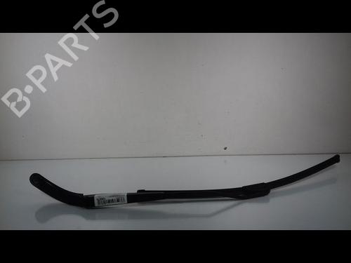 Used Front windshield wiper arm RENAULT MEGANE II Estate (KM0/1_) 1.9 dCi (KMRG, KM1G, KM0G, KM2C) (120 hp) 23153744