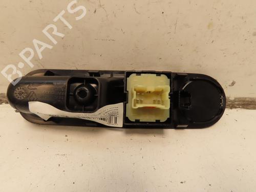 Left front window switch RENAULT TWINGO III (BCM_, BCA_) 1.0 SCe 70 | BP33137563I27 - Image 2