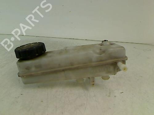 Used Brake fluid reservoir Brake fluid reservoir RENAULT MEGANE III Grandtour (KZ0/1) 1.5 dCi (KZ09, KZ0D, KZ1G, KZ29, KZ14, KZ1W, KZ10, KZ1F,... (110 hp) 23150569 23150569