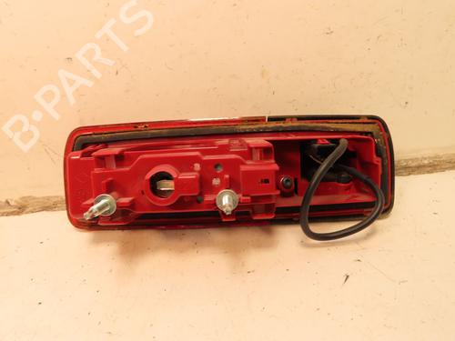 Troisième feu stop NISSAN NV300 Van (X82) 1.6 dci 120 (121 hp) 31865522