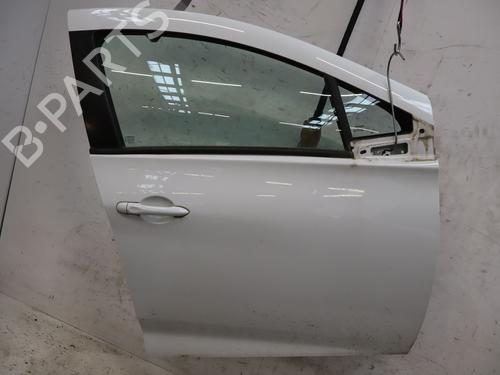 Used Right front door Right front door 39219682 39219682