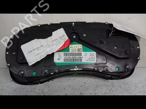 Used Instrument cluster Instrument cluster PEUGEOT 307 CC (3B) 2.0 HDi 135 (136 hp) 8993389 8993389