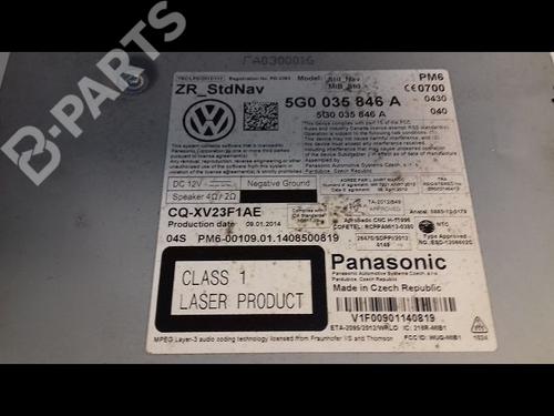 Used Radio VW GOLF VII (5G1, BQ1, BE1, BE2) 1.6 TDI (110 hp) 11825158