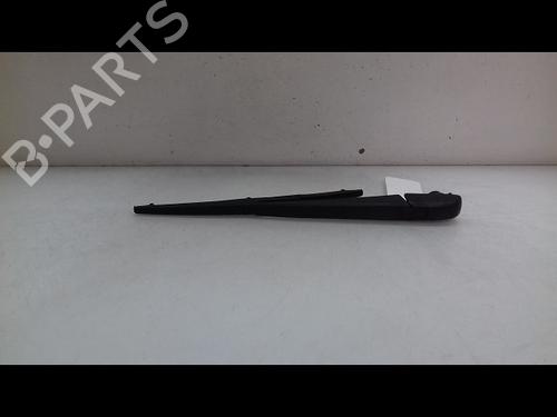 Used Rear windshield wiper arm TOYOTA YARIS (_P13_) 1.5 (NSP131_) (112 hp) 14957985