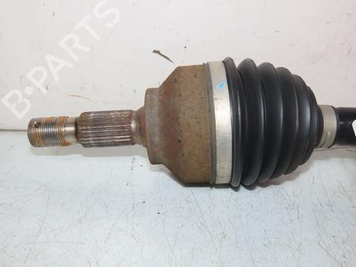 Left front driveshaft PEUGEOT 508 SW I (8E_) 2.0 HDi RXH Hybrid4 | BP30951036M38