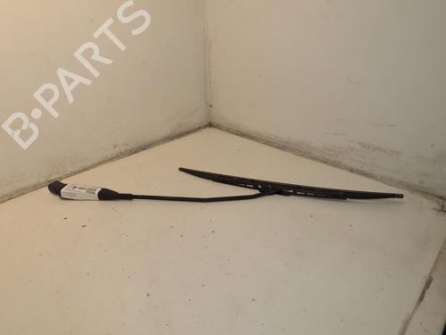 Used Front windshield wiper arm PEUGEOT 205 II (20A/C) 1.1 (54 hp) 29551412