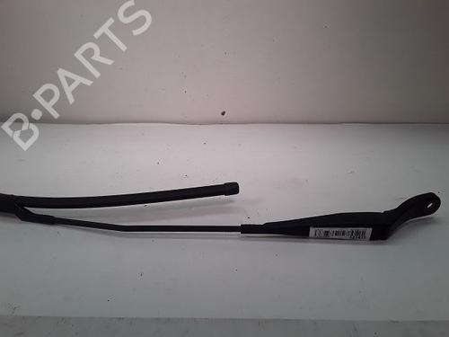 Used Front windshield wiper arm CITROËN BERLINGO MULTISPACE (B9) 1.6 HDi 110 (112 hp) 14894529