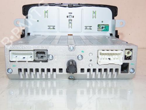 Used Radio DACIA SANDERO II TCe 90 (B8M1, B8MA, B8AC) (90 hp) 24945369
