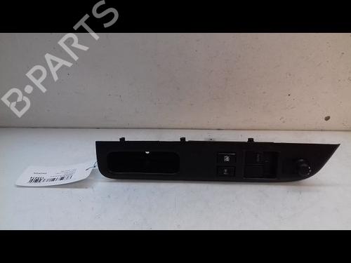 Used Left front window switch SUZUKI SWIFT III (MZ, EZ) 1.3 (RS413, ZC11S) (92 hp) 12107670