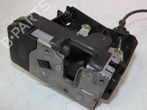 Used Front left lock RENAULT TRAFIC II Van (FL) 2.0 dCi 115 (FL01, FL0U) (114 hp) 25885799
