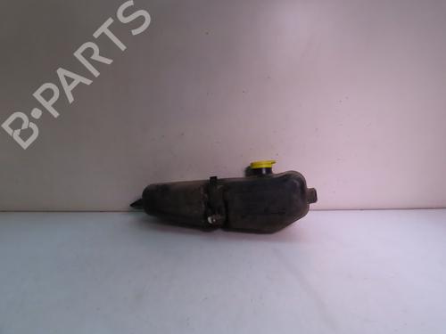 Used Windscreen washer tank DACIA SANDERO II 1.5 dCi 75 / Blue dCi 75 (B8JW, B8M4, B8AH, B8M7, B8M6) (75 hp) 15596125