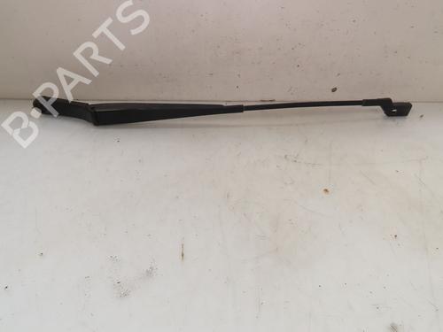 Used Front windshield wiper arm VW PASSAT B6 (3C2) 2.0 TDI 16V (140 hp) 19412153
